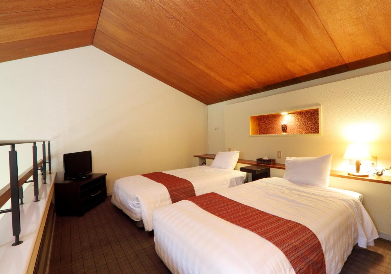 富士祥栄会館 Hotel Oyama  Exterior photo
