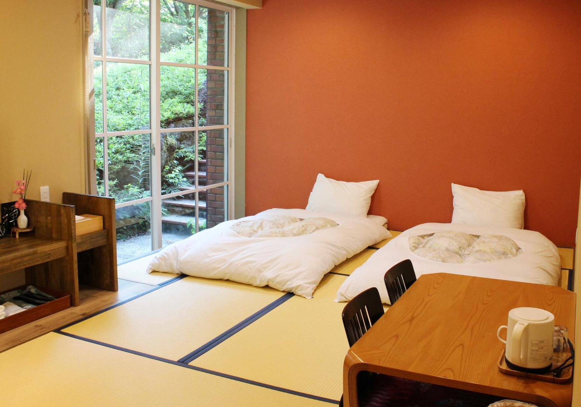 富士祥栄会館 Hotel Oyama  Exterior photo